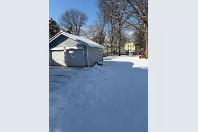 54 Broughton Ave, Bloomfield, NJ 07003 - Photo 4