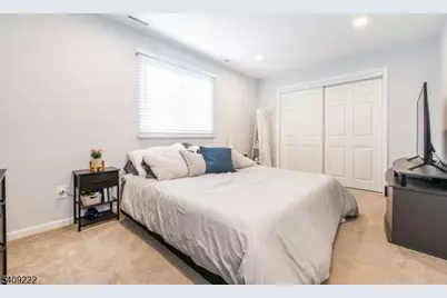 10 Augusta Dr #9, Vernon, NJ 07462 - Photo 12