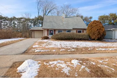 71 Shawmont Ln, Willingboro Twp., NJ 08046 - Photo 1