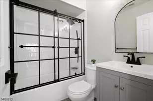 2 Davos Dr, Vernon, NJ 07462 - Photo 16