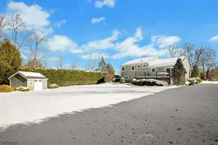 23 Locust Dr, Hanover Township, NJ 07950 - Photo 36