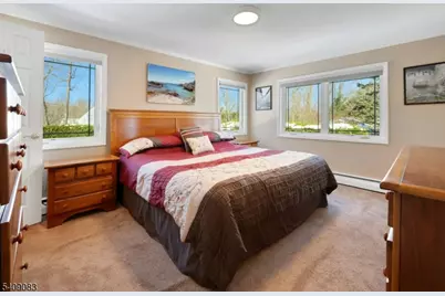 23 Locust Dr, Hanover Township, NJ 07950 - Photo 14