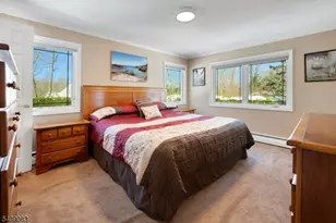 23 Locust Dr, Hanover Township, NJ 07950 - Photo 14