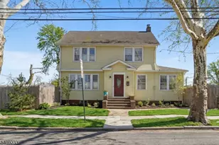 241 Hillside Rd, Elizabeth, NJ 07208 - Photo 2