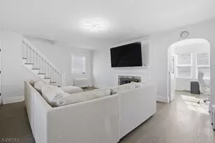 241 Hillside Rd, Elizabeth, NJ 07208 - Photo 8