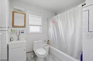 241 Hillside Rd, Elizabeth, NJ 07208 - Photo 6