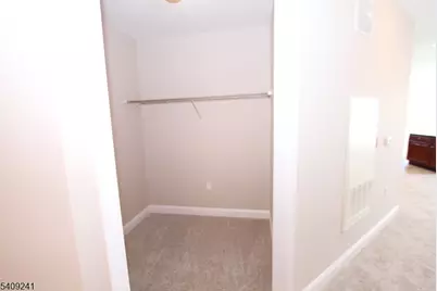 6208 Brookhaven Ct, Riverdale, NJ 07457 - Photo 16