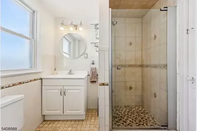 53 Forest Hill Rd, West Orange Township, NJ 07052 - Photo 28