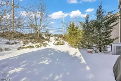 175 Castle Ridge Dr, East Hanover Township, NJ 07936 - Photo 32