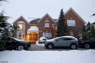 11 Valley Wood Dr, Franklin Township, NJ 08873 - Photo 2