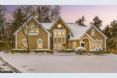 10 Wolford Ct, Watchung, NJ 07069 - Photo 1