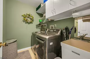 82 Constitution Way, Bernards Township, NJ 07920 - Photo 28