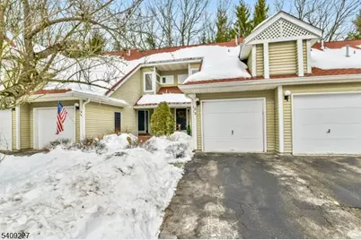 14 Heritage Ct, Jefferson Township, NJ 07438 - Photo 1