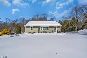 245 Leeham Ave, Bridgewater Twp., NJ 08807 - Photo 2