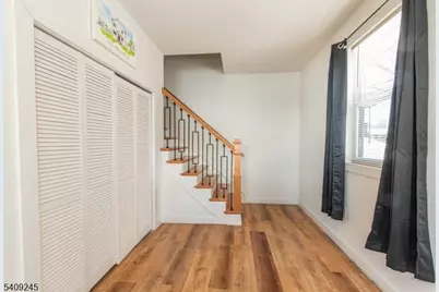 102 Miller St, Hackettstown, NJ 07840 - Photo 18