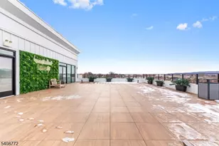 321 E 3rd St, Plainfield, NJ 07060 - Photo 40