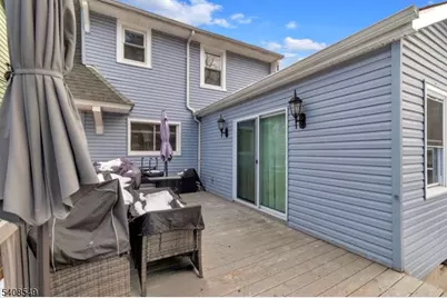 19 Irving St, East Orange, NJ 07018 - Photo 20