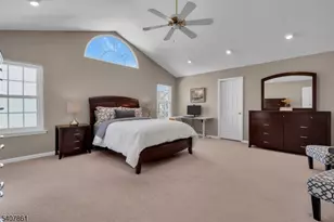 17 Craft Farm Dr, Bridgewater, NJ 08807 - Photo 24