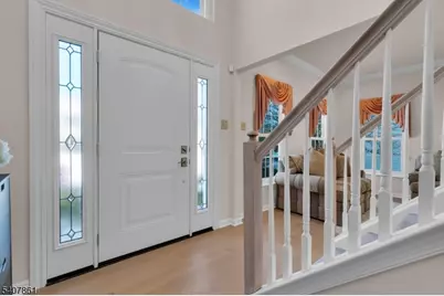 17 Craft Farm Dr, Bridgewater, NJ 08807 - Photo 4