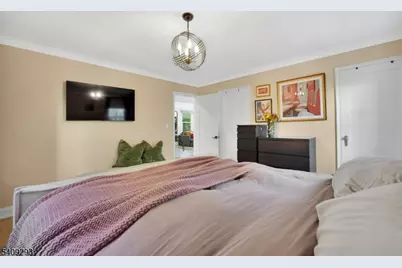 180 Highfield Ln, Nutley Twp., NJ 07110 - Photo 18