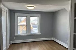 571 Avenue A, Bayonne, NJ 07002 - Photo 4