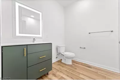 321 E 3rd St #525, Plainfield, NJ 07060 - Photo 16