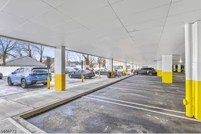 321 E 3rd St #525, Plainfield, NJ 07060 - Photo 42