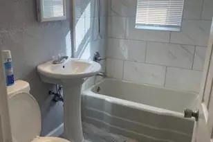 1112 Rivington St, Roselle, NJ 07203 - Photo 10