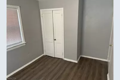 1112 Rivington St, Roselle, NJ 07203 - Photo 12