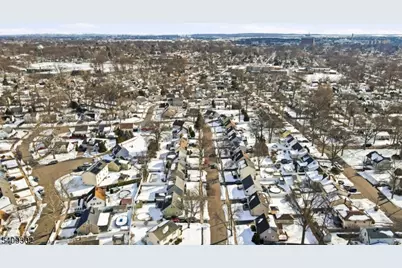 814 Falesky St, Rahway, NJ 07065 - Photo 2