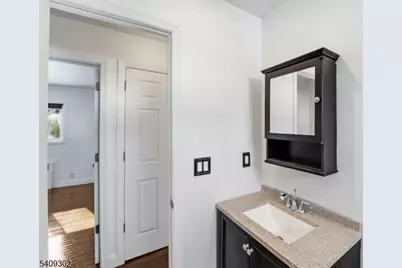 814 Falesky St, Rahway, NJ 07065 - Photo 38