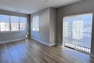 203 Randolph Ave, Jersey City, NJ 07305 - Photo 8