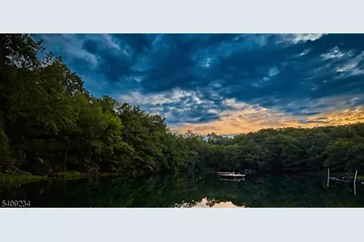 39 Summit Ter, Sparta Township, NJ 07871 - Photo 2