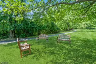 10 Smith Manor Blvd, West Orange Township, NJ 07052 - Photo 30