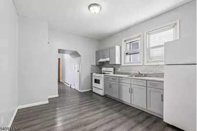 719 18th Ave, Irvington, NJ 07111 - Photo 8