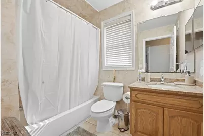 637 Jefferson Ave, Elizabeth, NJ 07201 - Photo 16