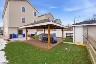 637 Jefferson Ave, Elizabeth, NJ 07201 - Photo 18