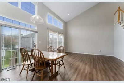 15 Colts Ln, Raritan Township, NJ 08822 - Photo 10