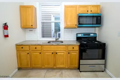 491 S 17th St, Newark, NJ 07103 - Photo 6