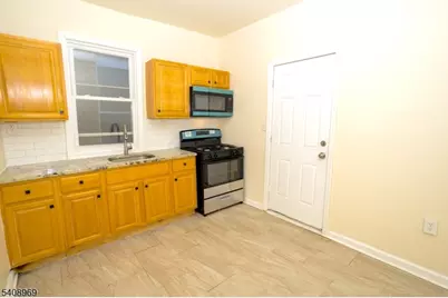 491 S 17th St, Newark, NJ 07103 - Photo 12