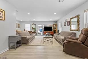 130 Flocktown Rd, Washington Township, NJ 07853 - Photo 18