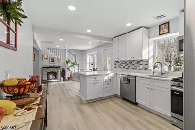 130 Flocktown Rd, Washington Township, NJ 07853 - Photo 4