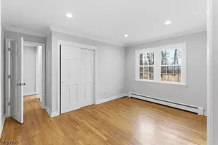 72 Prospect St, Paramus, NJ 07652 - Photo 12