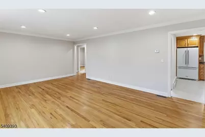 72 Prospect St, Paramus, NJ 07652 - Photo 14