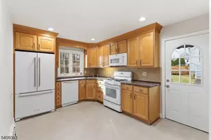 72 Prospect St, Paramus, NJ 07652 - Photo 20