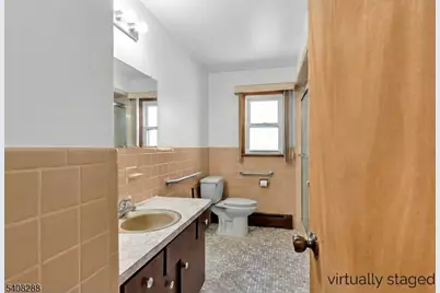 104 Belmont Ave, Garfield, NJ 07026 - Photo 10