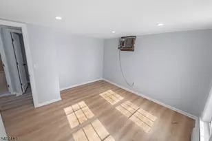 1 East Side Ave, Union Township, NJ 07088 - Photo 16