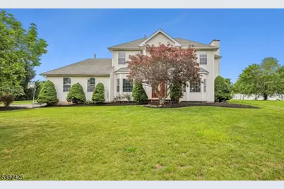 5 Abate Ct #1, Franklin Township, NJ 08873 - Photo 2