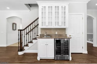 24 Chelsea Ct, Bernards Township, NJ 07920 - Photo 12