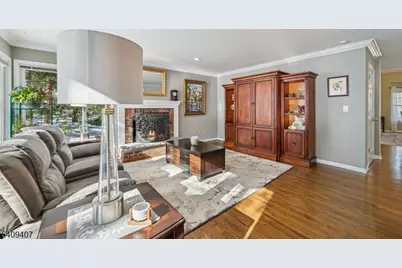 47 Gatehouse Rd, Bedminster Township, NJ 07921 - Photo 20